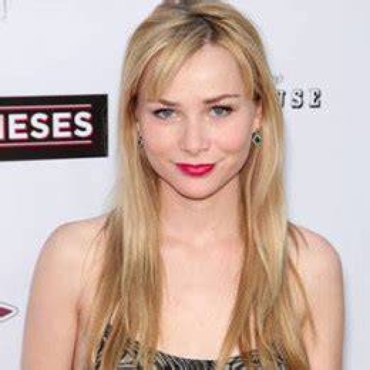 Mika Boorem Bio, Age, Height, Net Worth (2023), Family