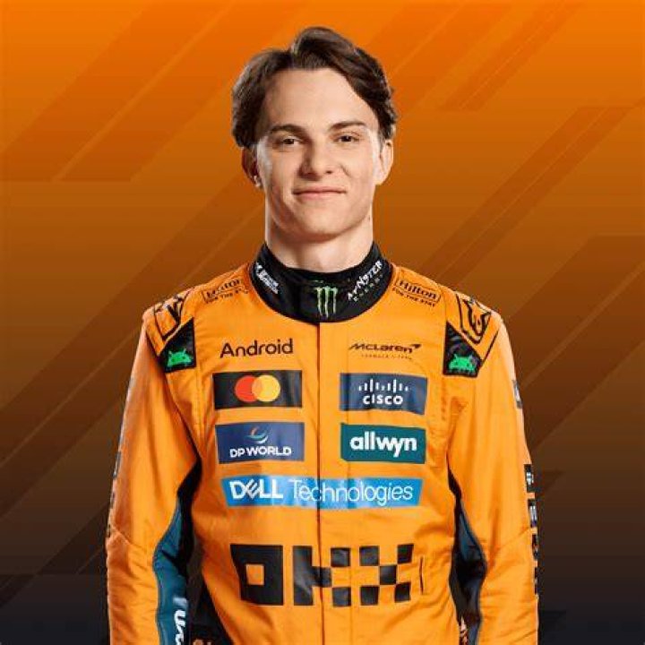 Oscar Piastri SindyEmanuele
